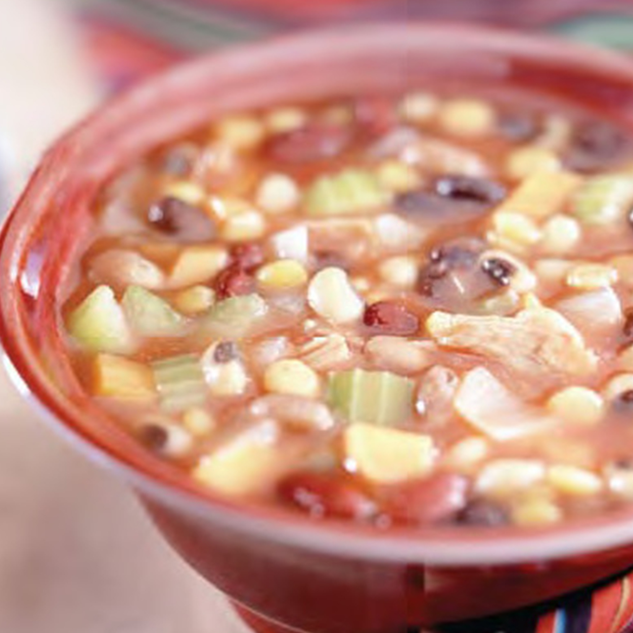 Sopa Saludable de Frijoles y Vegetales